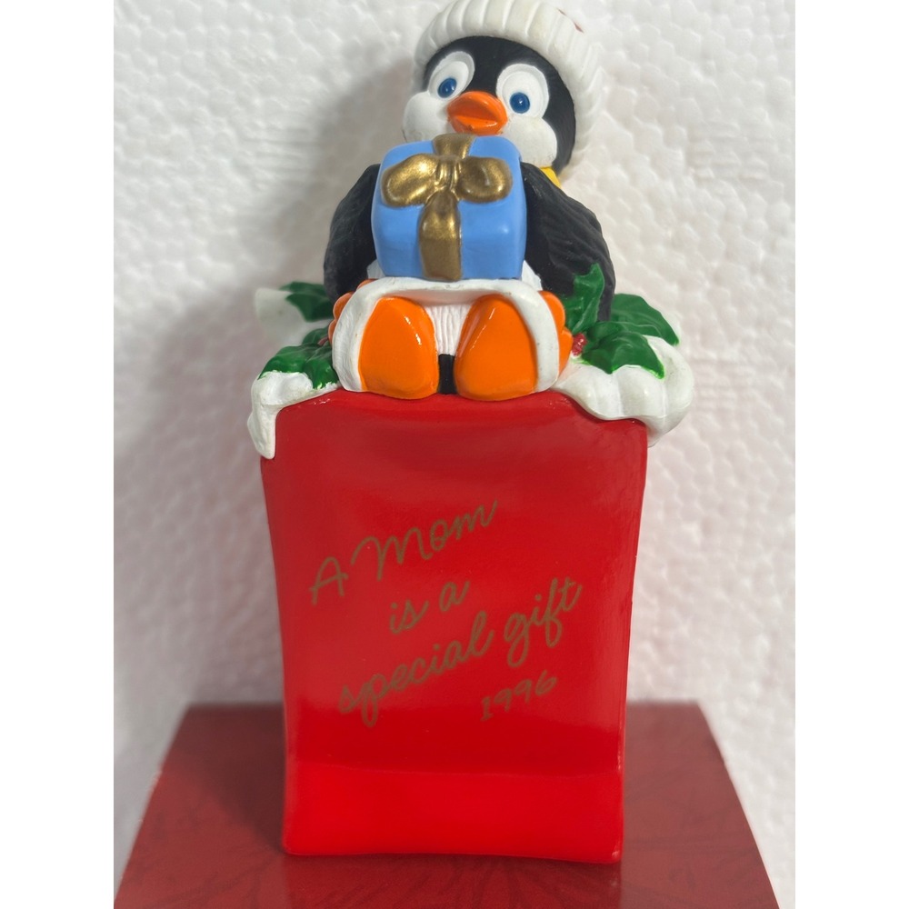 Hallmark Keepsake Ornament A Mom is a Special Gift 1996 Penguin Gift Box - Picture 2 of 5